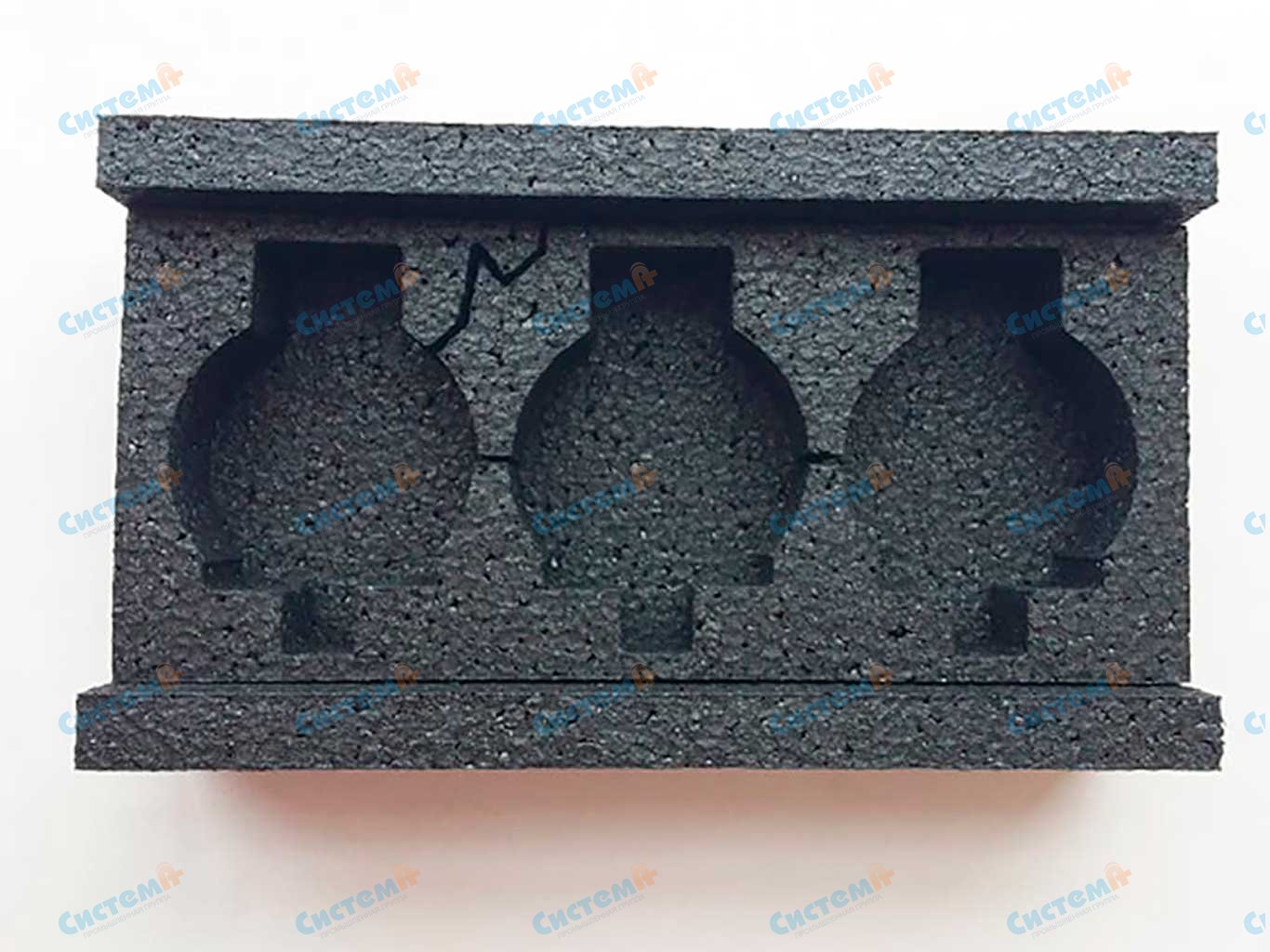 Упаковали хрупкое оборудование